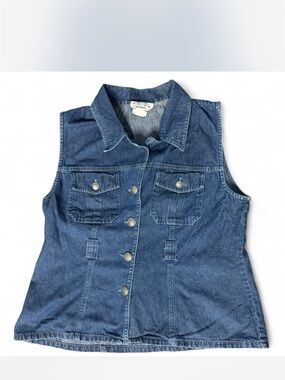 Denim Button-Front Sleeveless Vest - Blue